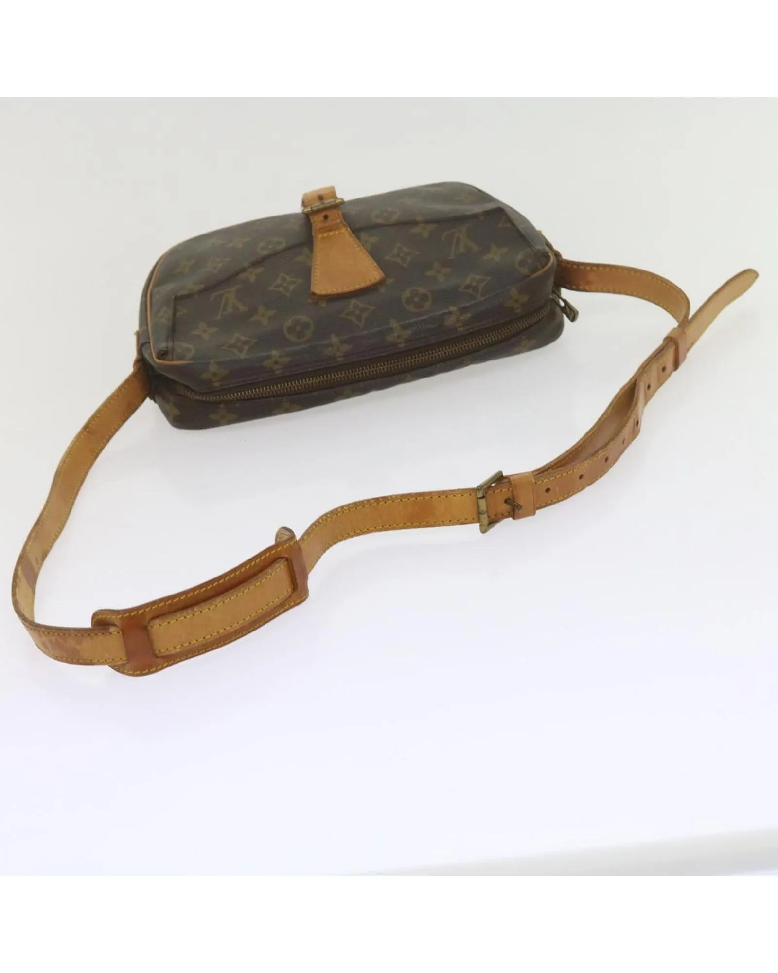 Authentic Louis Vuitton Bosphore Monogram Canvas Shoulder Bag Brown