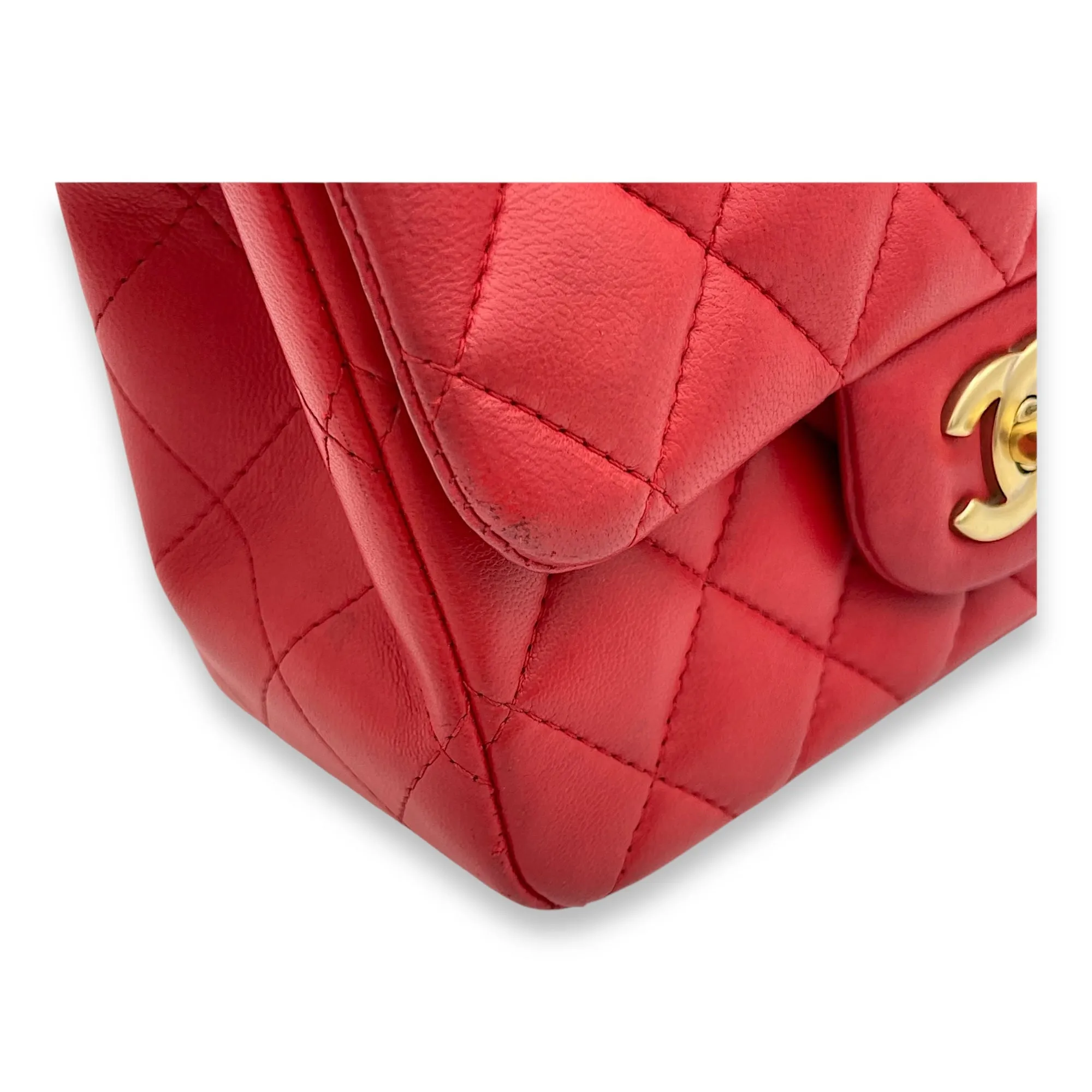 Classic Mini Red Crossbody Bag in Lambskin, Gold hardware